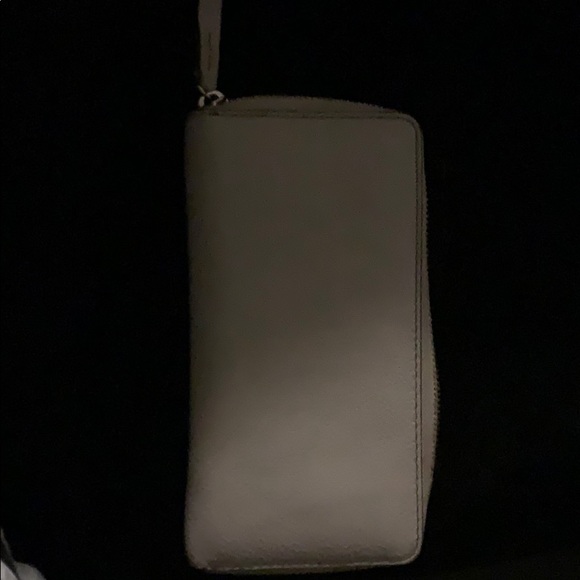 Marc Jacobs wallet - Picture 2 of 3